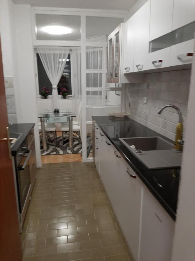 Apartman Hana Sanski Most Exterior photo